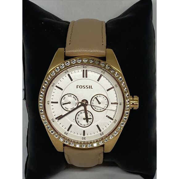 Fossil Carissa BQ1767 Women's Beige Leather Band Analog Dial Quartz Watch LJ466 - Picture 3 of 12